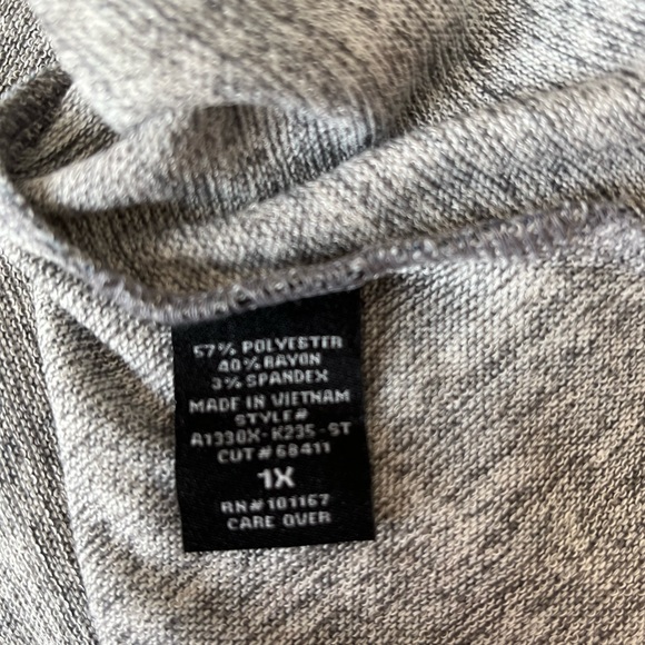 Cha Cha Vente 3/4 Sleeve Top, Size 1X - Picture 3 of 4